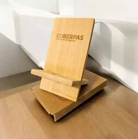 Soporte bamboo celular con grabado