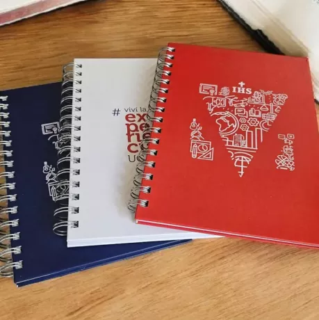Cuadernos anillados personalizados