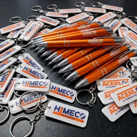 Kit de productos personalizados. Cliente: Acerlot