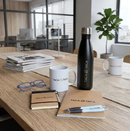 Kit de productos personalizados. Cliente: Taca Taca