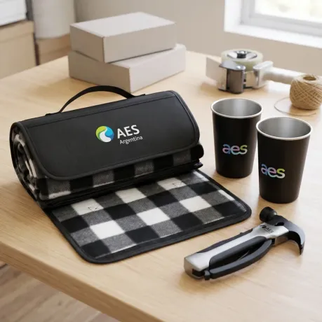 Kit de productos personalizados. Cliente: AES