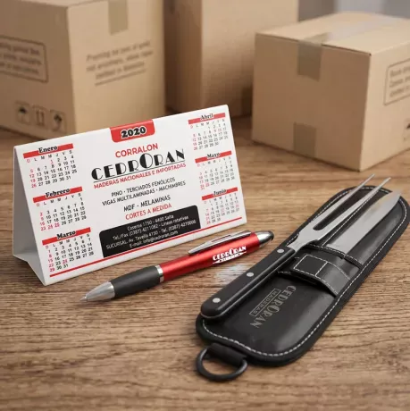 Kit de productos personalizados. Cliente: Cedroran
