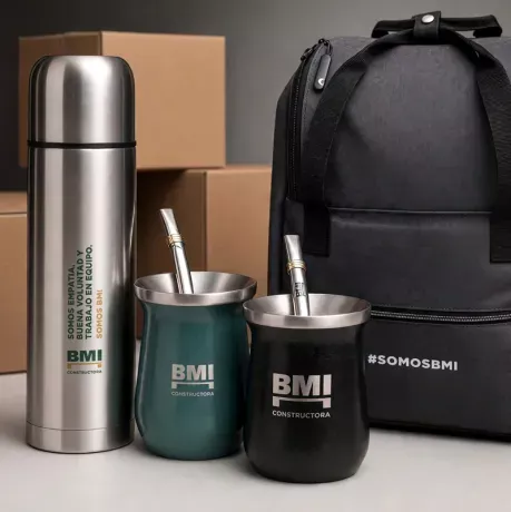 Kit de productos personalizados. Cliente: BMI