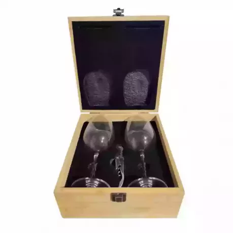 Foto de Set de vino 2 copas y destapador en estuche